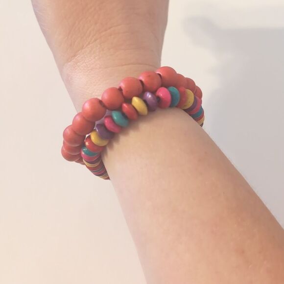 630 Set of 2 Multicolor Wood‎ Beaded Stretch Bracelets - Picture 2 of 4